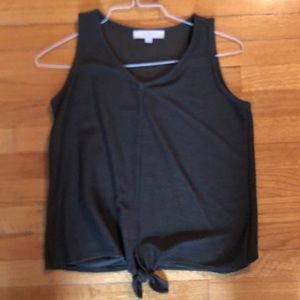 Olive green tank with great quality !